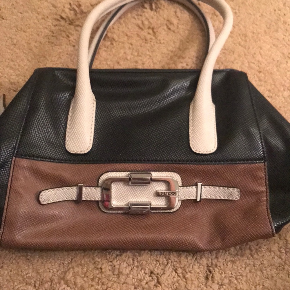 Guess handbag - Picture 3 of 3